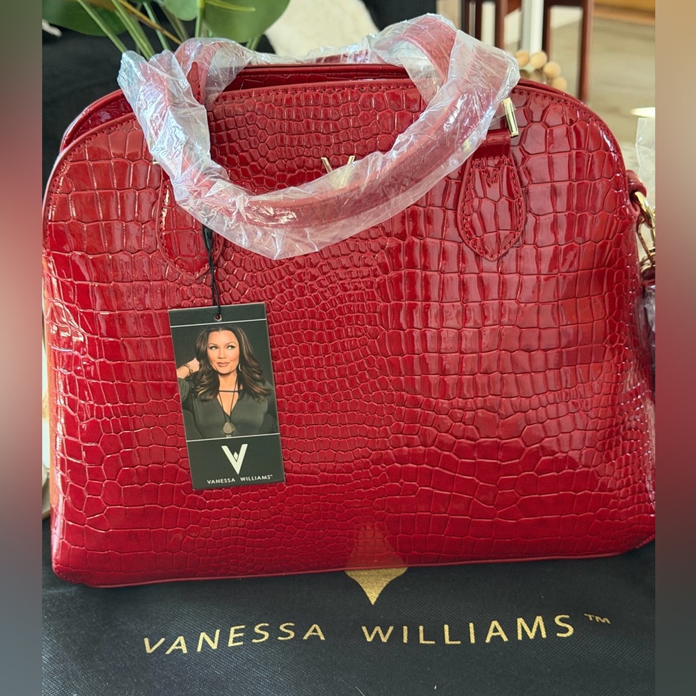 VANESSA WILLIAMS Lush Round Red Crocodile Satchel - Picture 5 of 16